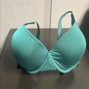 BNWT Bare Necessities Teal Lace Accent Bra